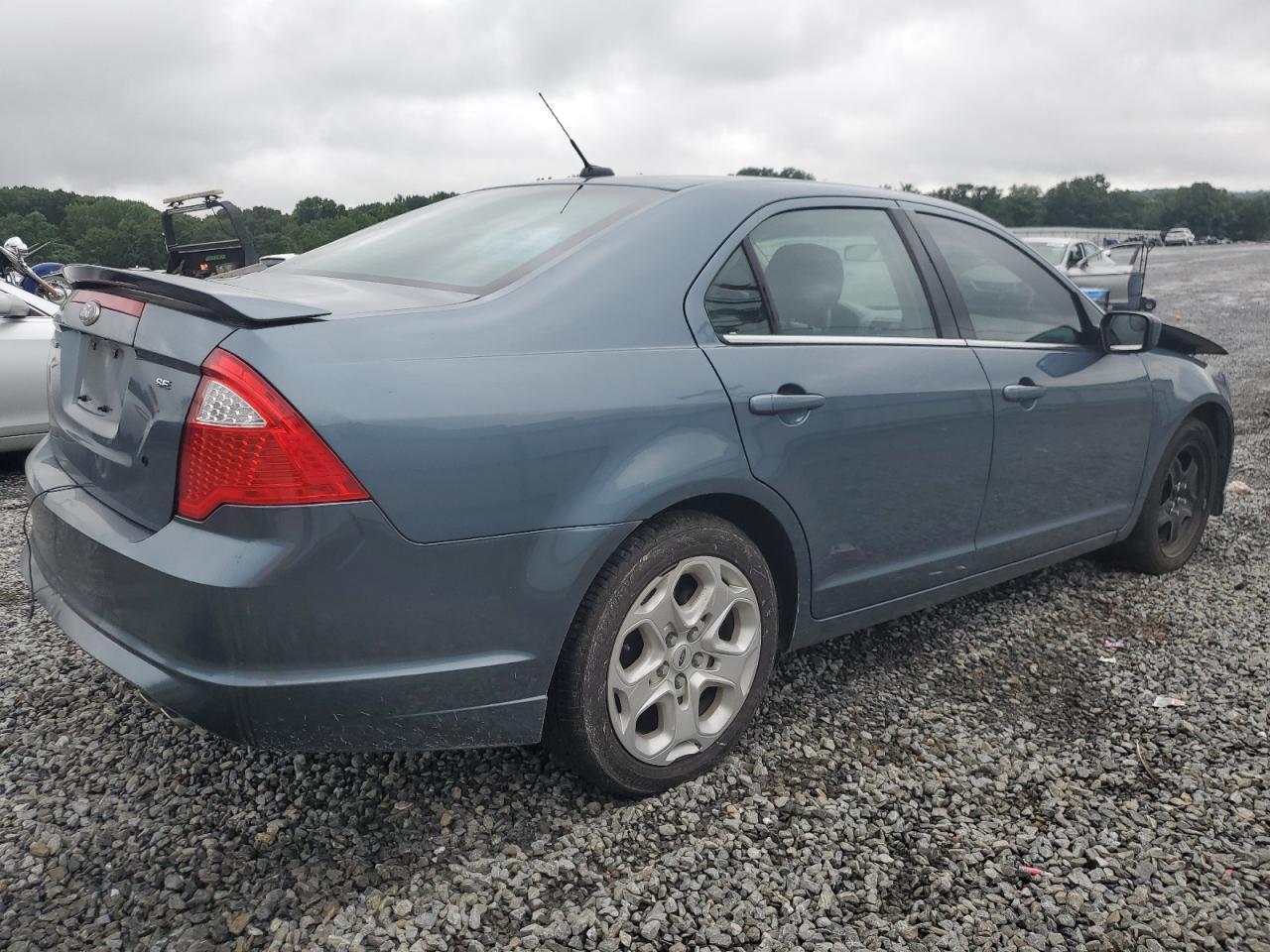 2011 Ford Fusion Se - Фото 3