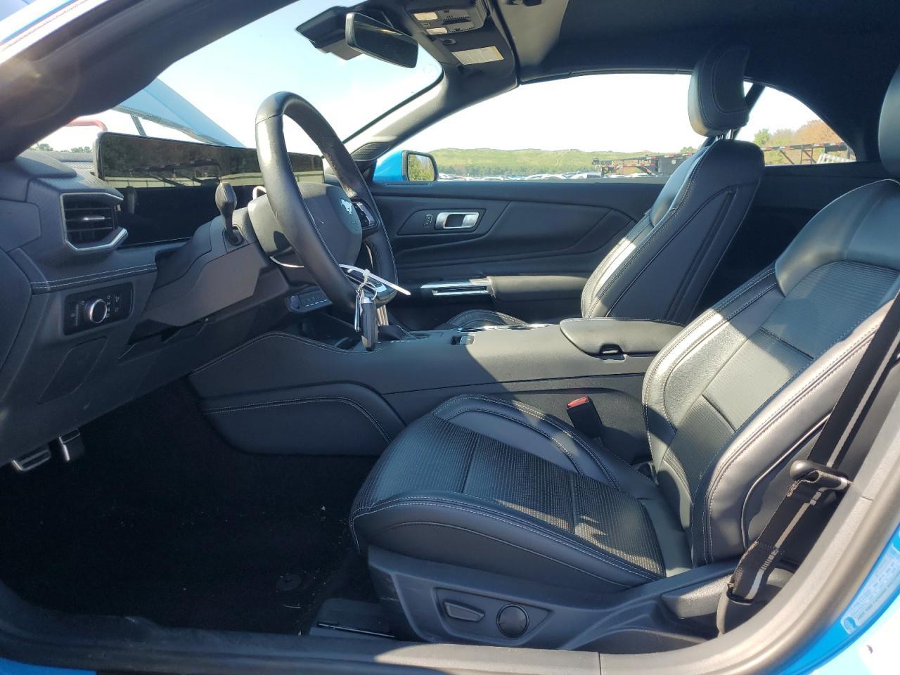 2024 Ford Mustang - Фото 7