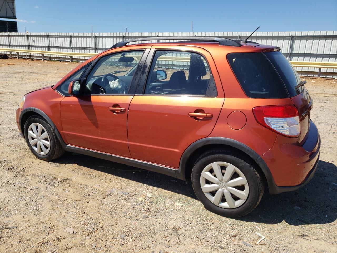 2011 Suzuki Sx4 - Фото 2