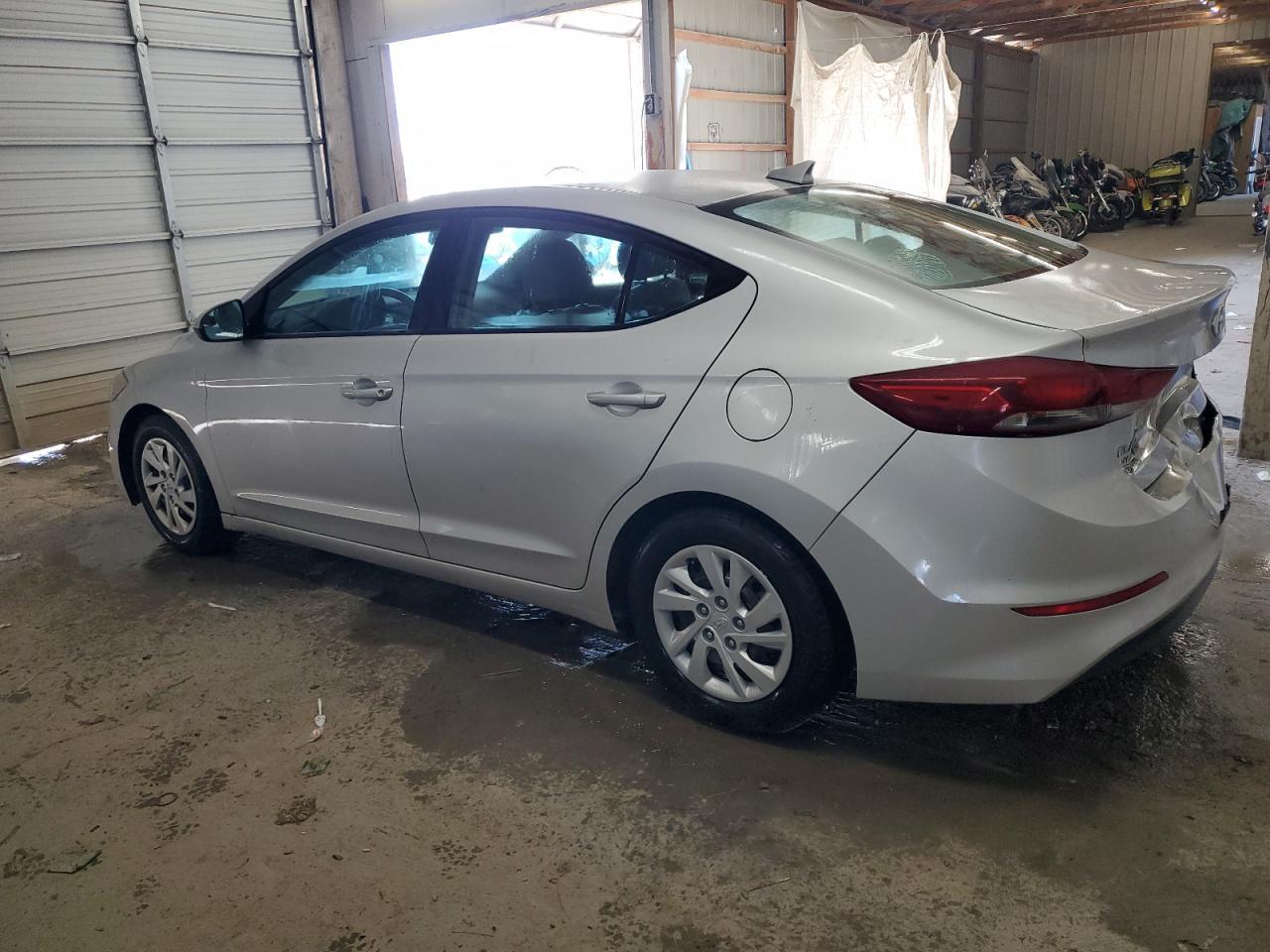 2017 Hyundai Elantra Se - Фото 2