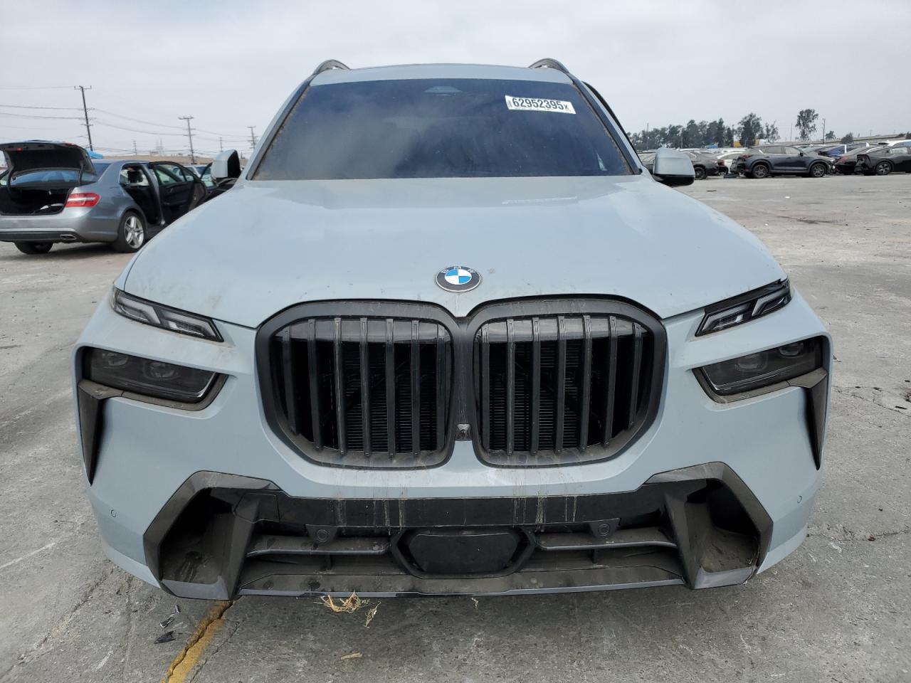 2025 BMW X7 xDrive40I xDrive40I - Image 5