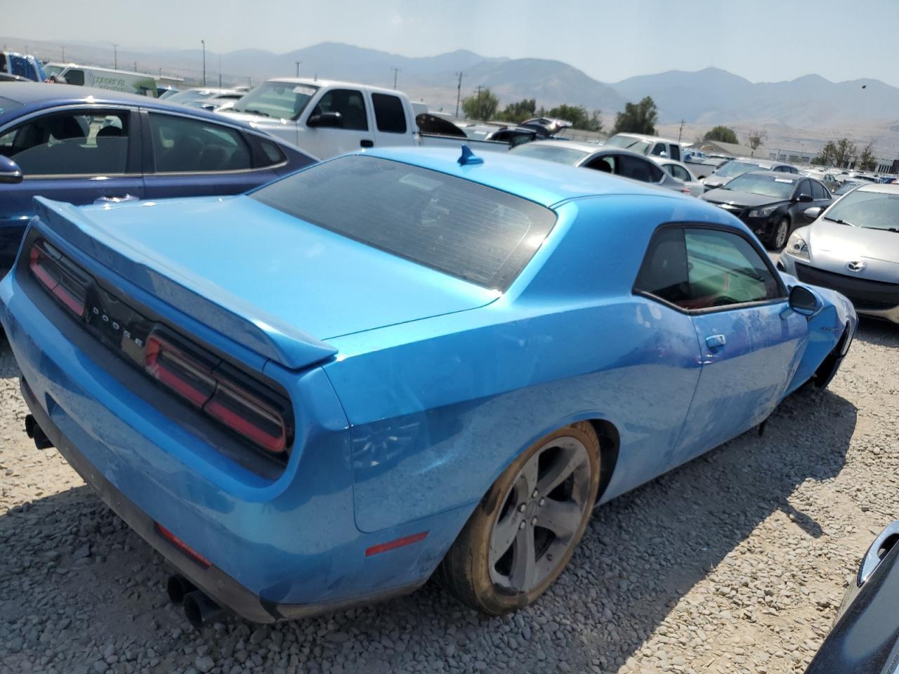 2016 Dodge Challenger R/T - Image 3