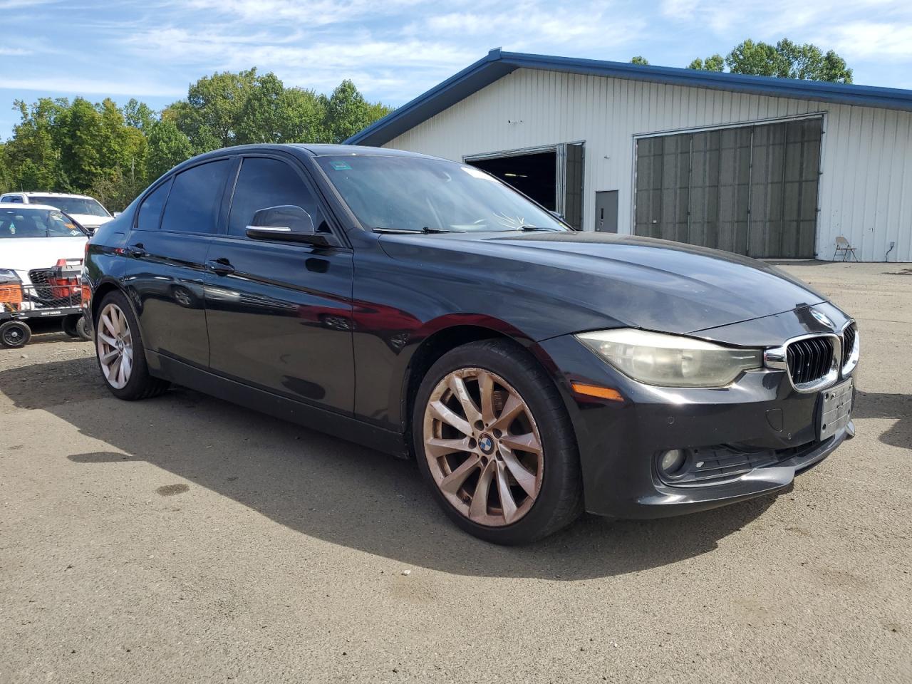 2015 BMW 320 I xDrive - Фото 4