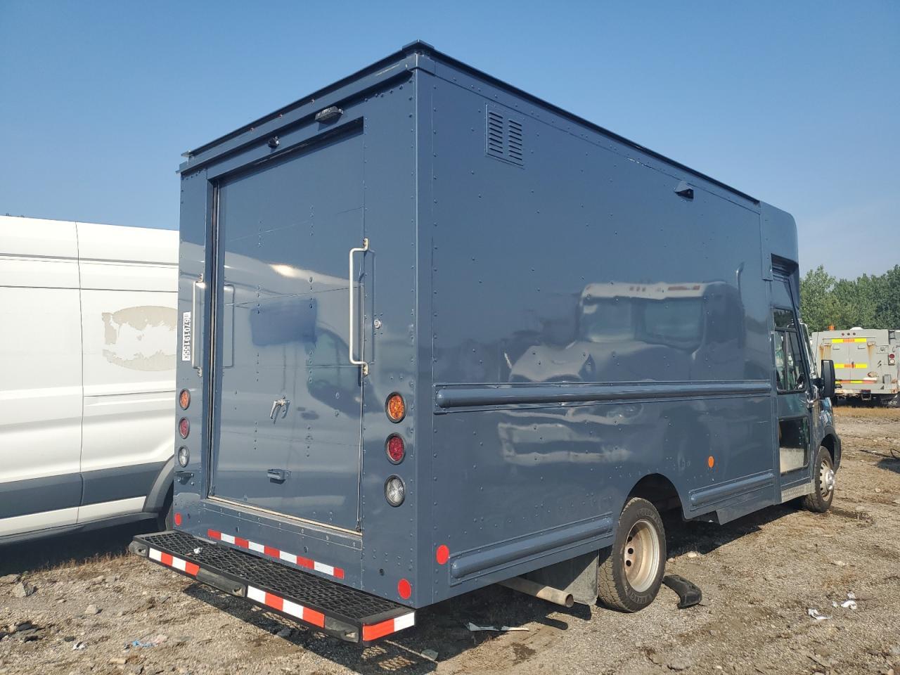 2021 Ford Transit T-350 - Image 3