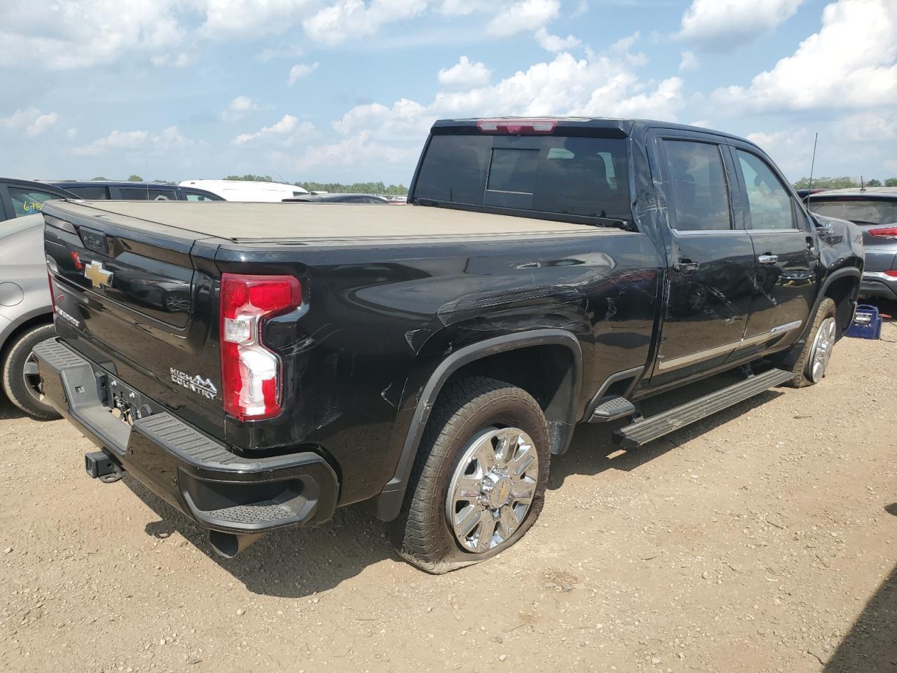 2024 Chevrolet Silverado K2500 High Country K2500 High Country - Фото 3