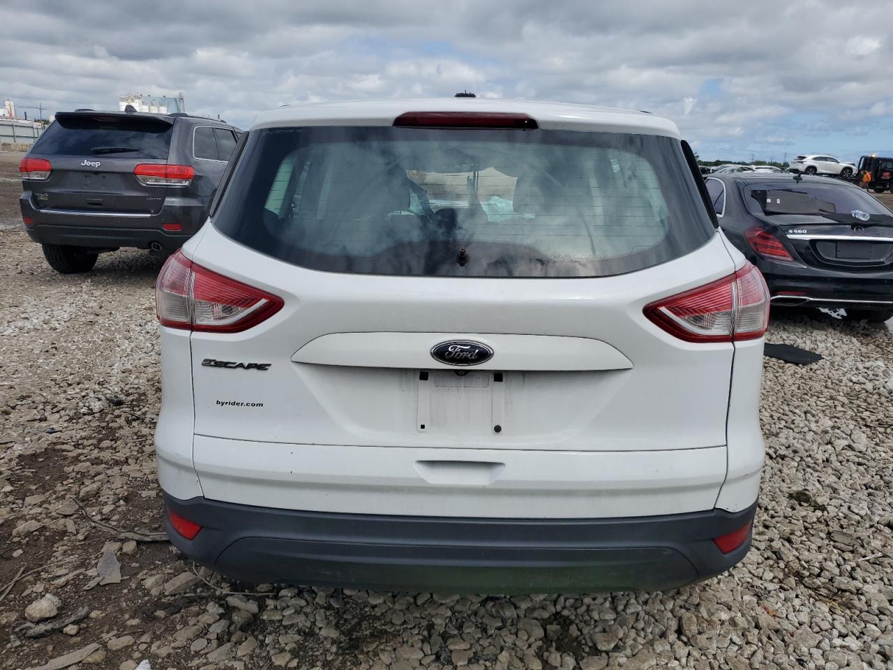 2015 Ford Escape S - Фото 6