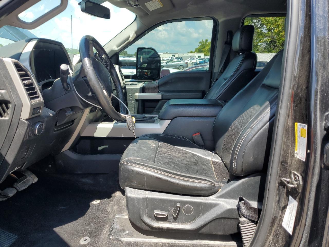 2019 Ford F250 Super Duty - Фото 7