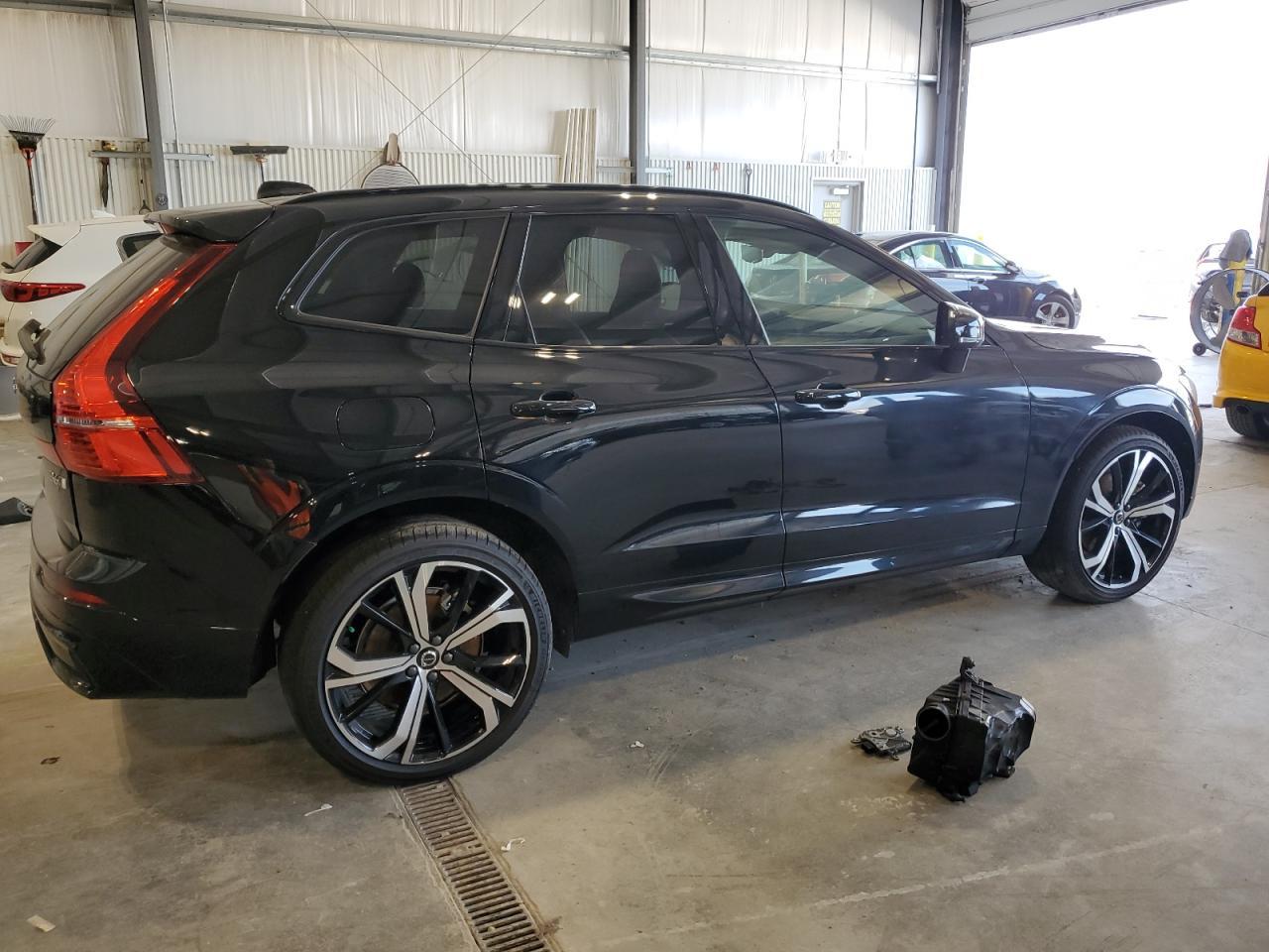 2023 Volvo Xc60 Ultimate - Image 3