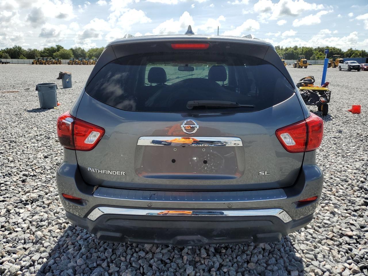 2020 Nissan Pathfinder Sl - Image 6