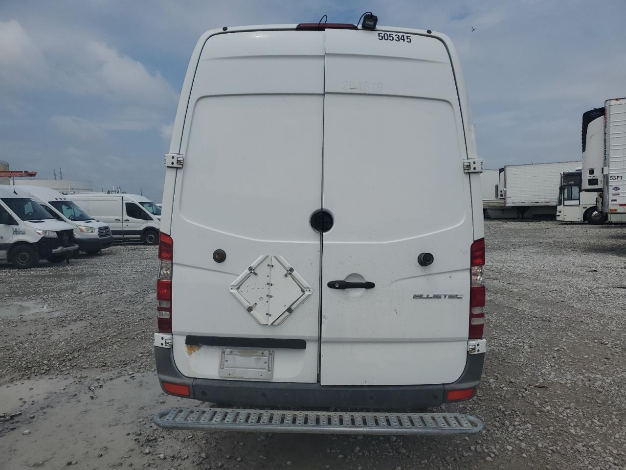 2014 Mercedes-Benz Sprinter 2500 Delivery Truck Or Van Delivery Van - Фото 6