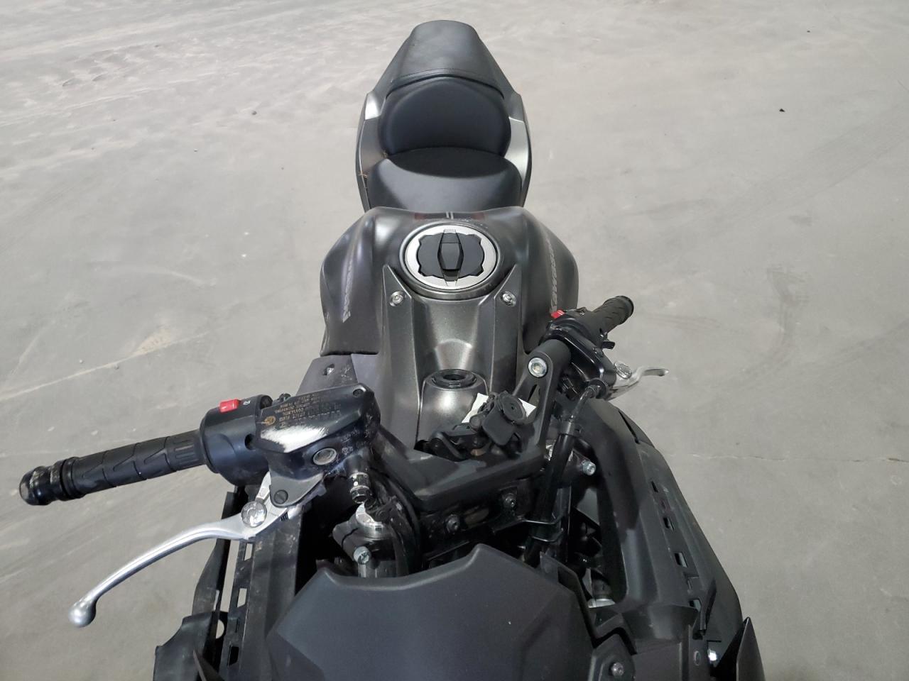 2022 Kawasaki Ex650 N - Фото 5