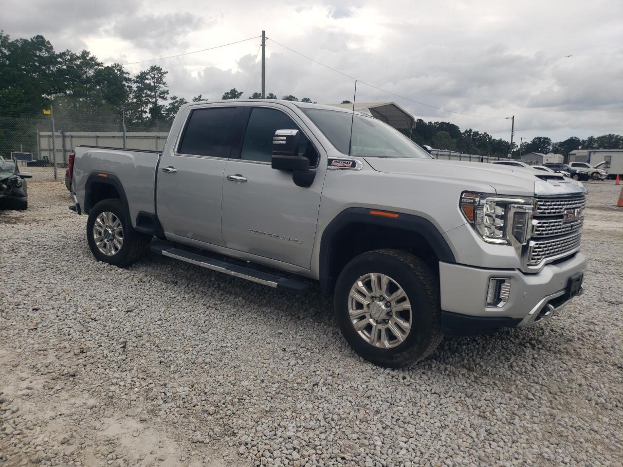 2021 GMC Sierra K2500 Denali - Image 4