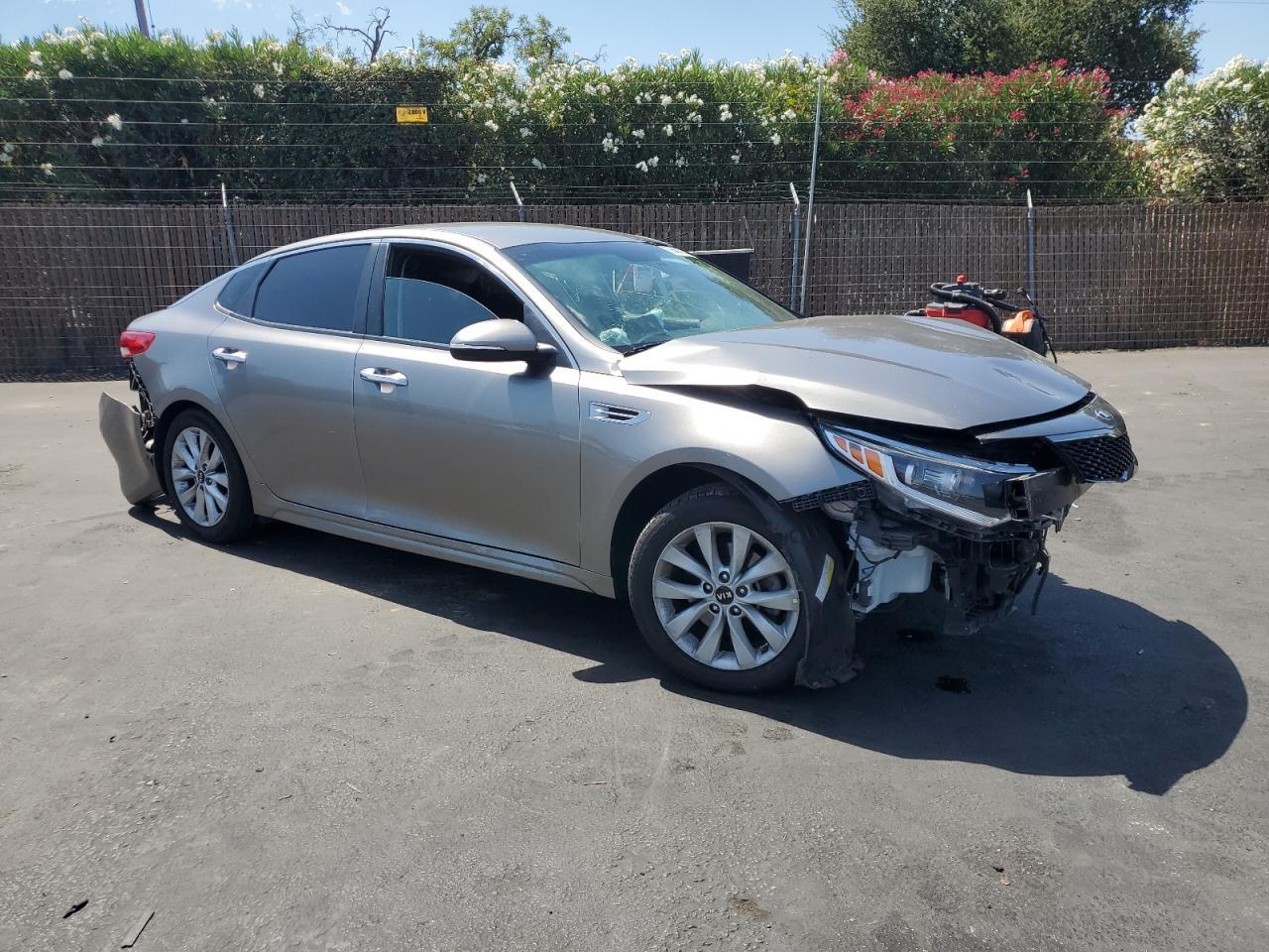 2018 Kia Optima Lx - Image 4