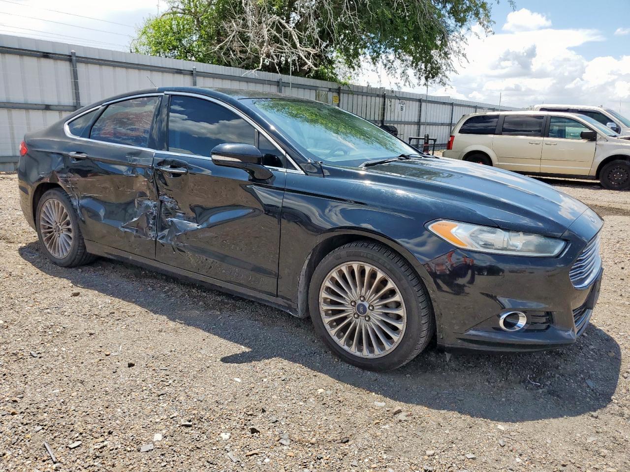 2016 Ford Fusion Titanium - Image 4