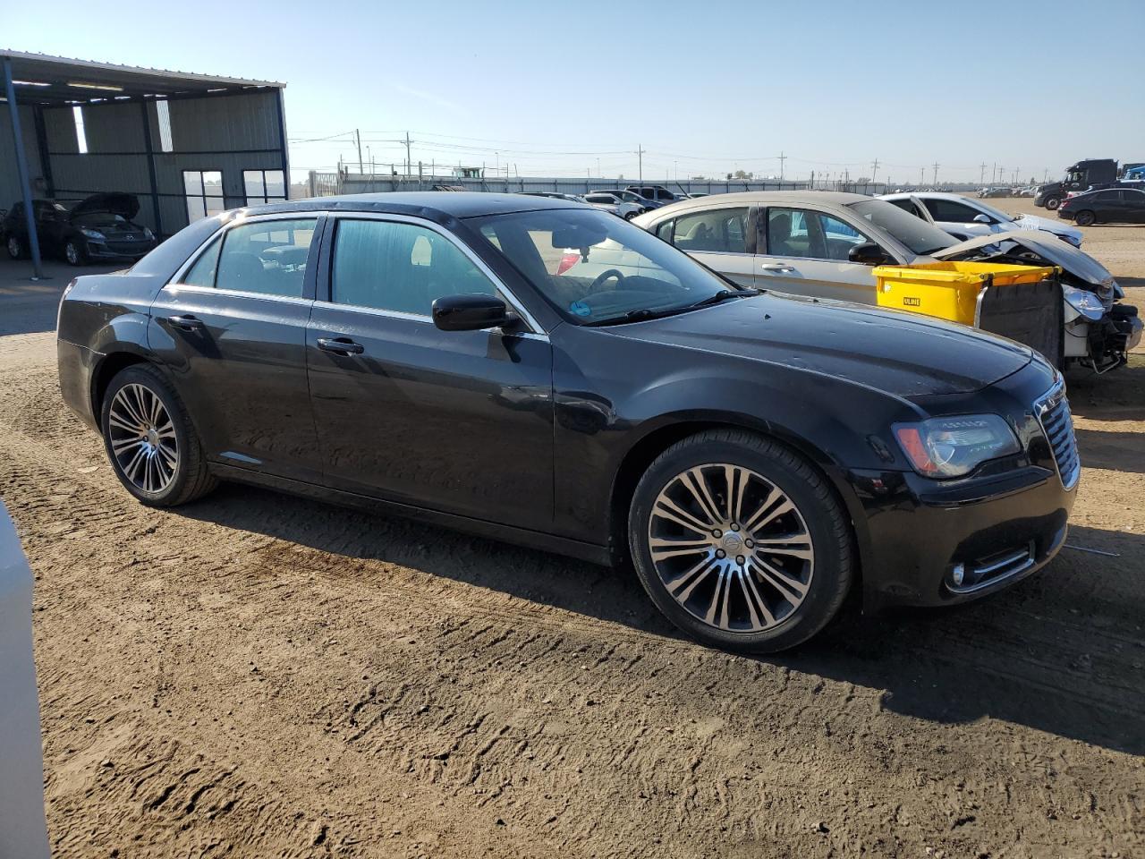 2013 Chrysler 300 S - Фото 4