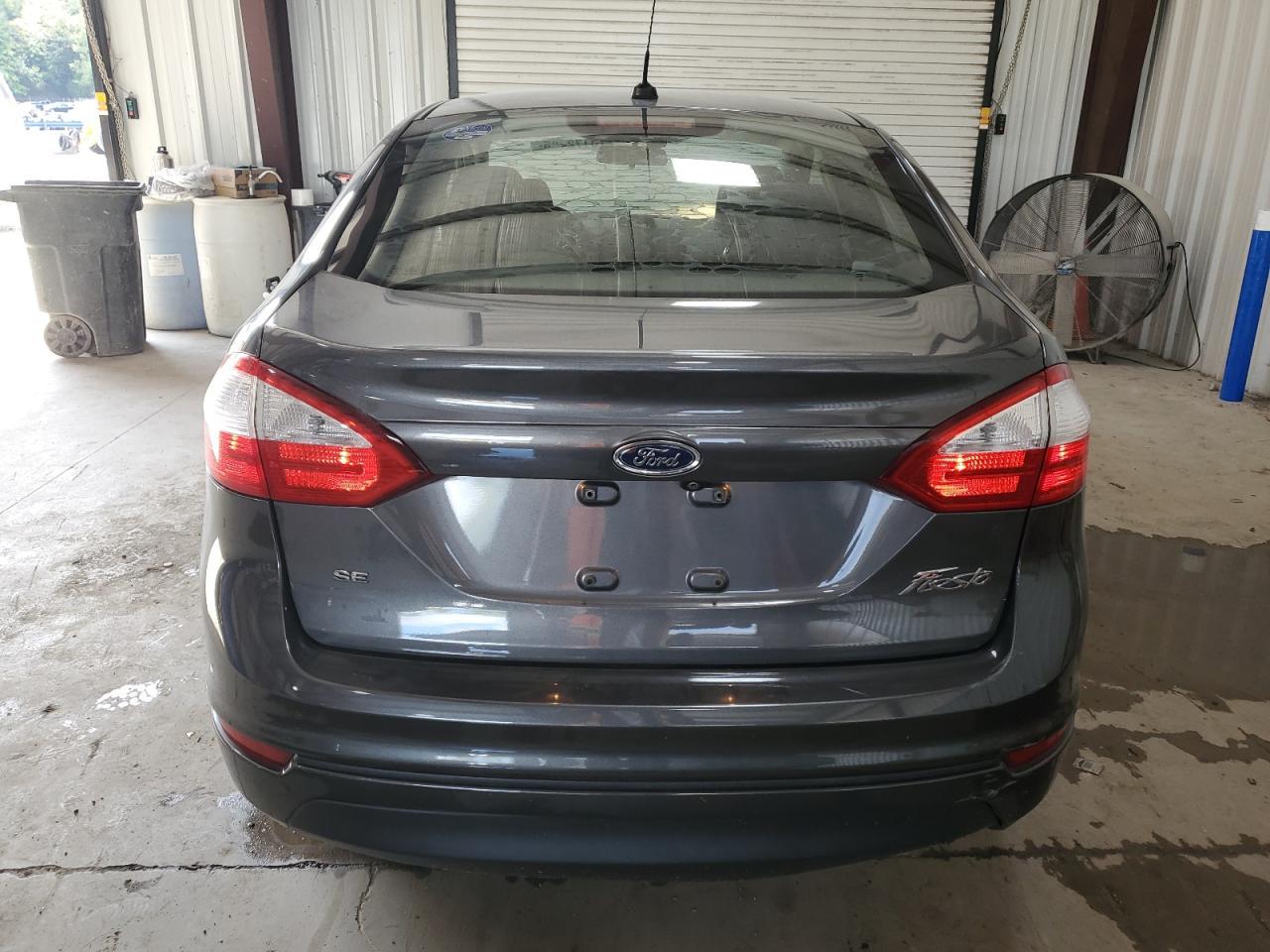 2019 Ford Fiesta Se - Фото 6