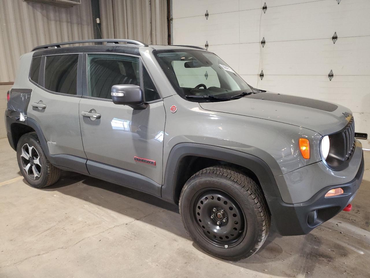 2020 Jeep Renegade Trailhawk - Image 4