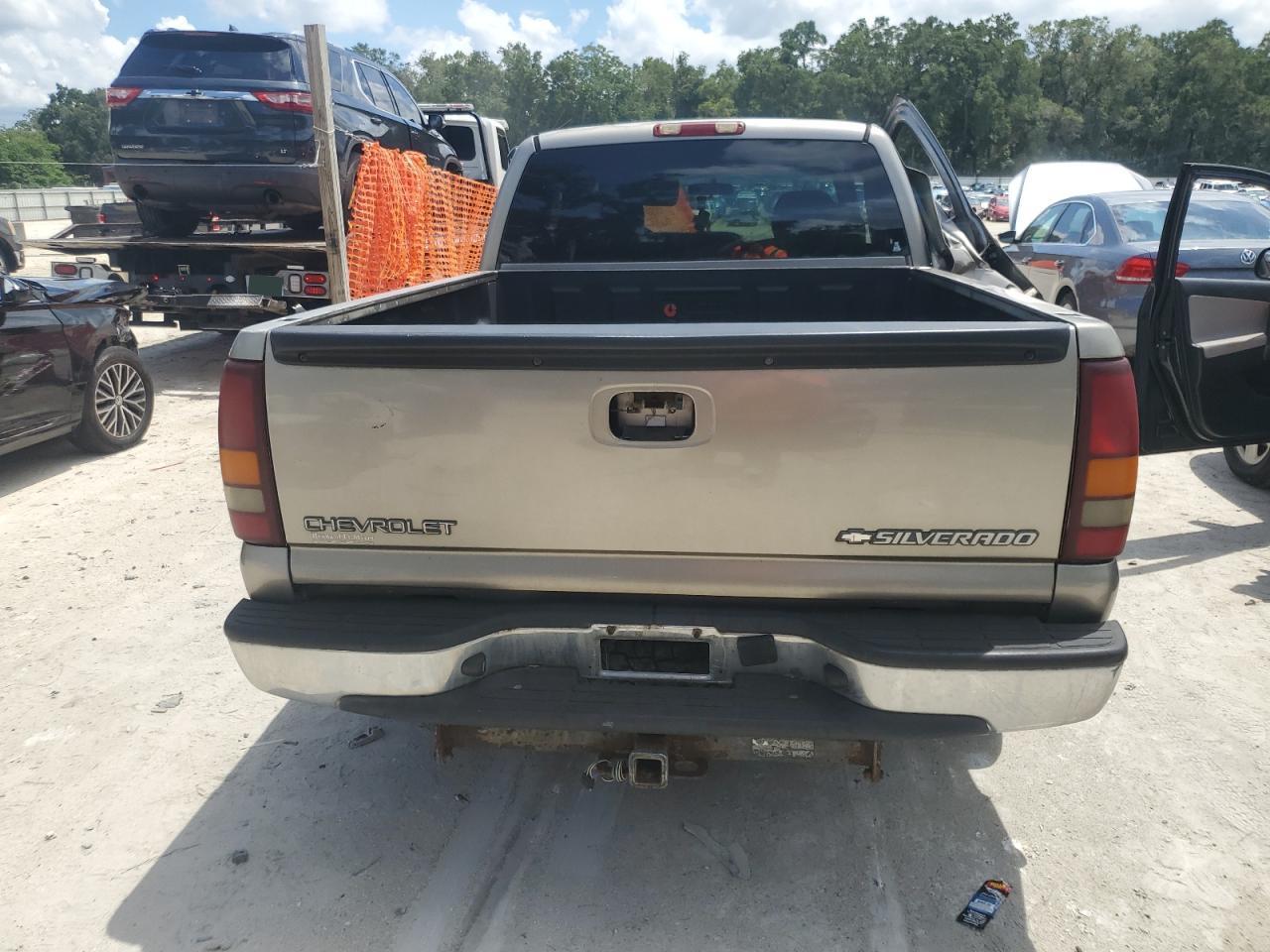 2001 Chevrolet Silverado C1500 - Фото 6