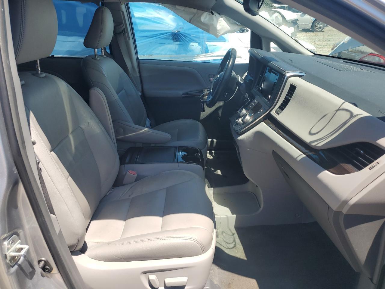 2018 Toyota Sienna Xle - Фото 7