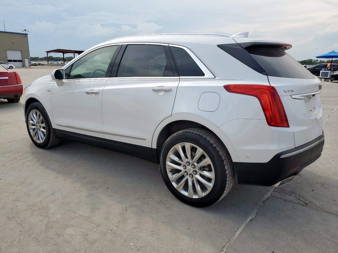 2019 Cadillac Xt5 Premium Luxury - Фото 2