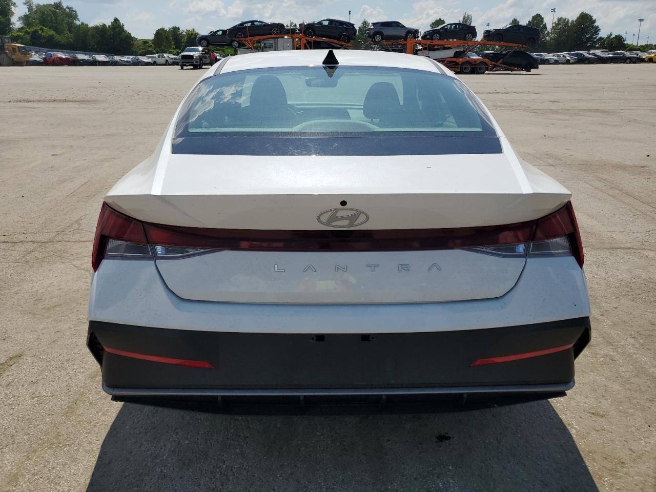 2024 Hyundai Elantra Sel - Фото 6