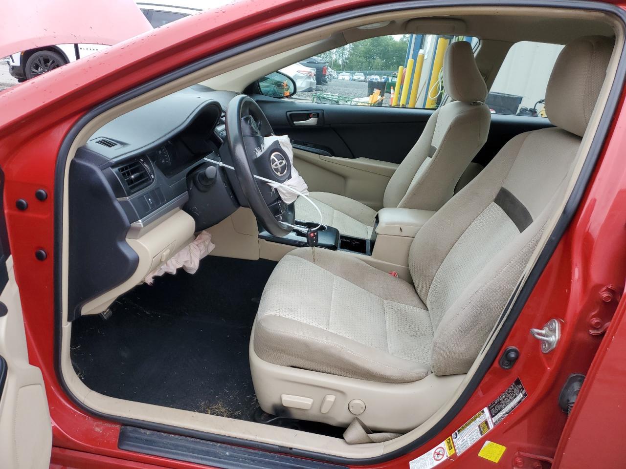2013 Toyota Camry L - Фото 7