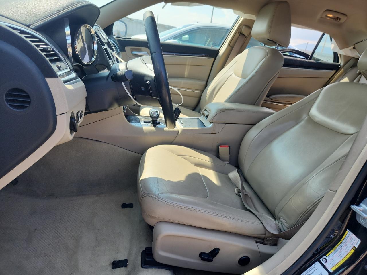 2013 Chrysler 300 - Image 7