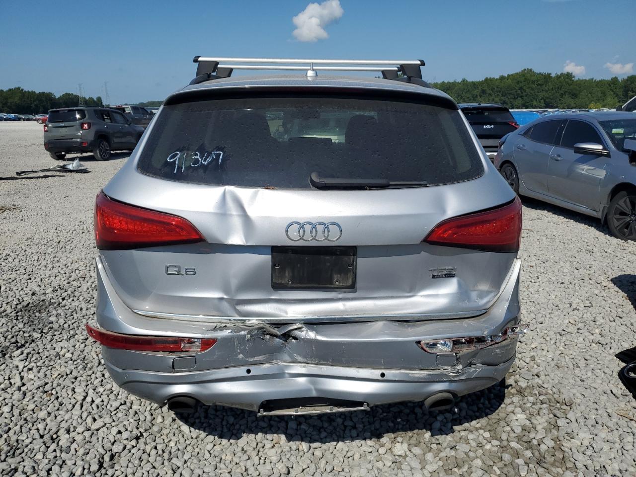 2016 Audi Q5 Premium - Image 6