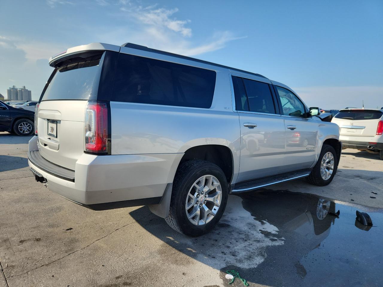 2019 GMC Yukon Xl C1500 Slt - Фото 3
