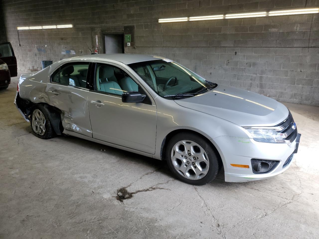 2011 Ford Fusion Se - Image 4