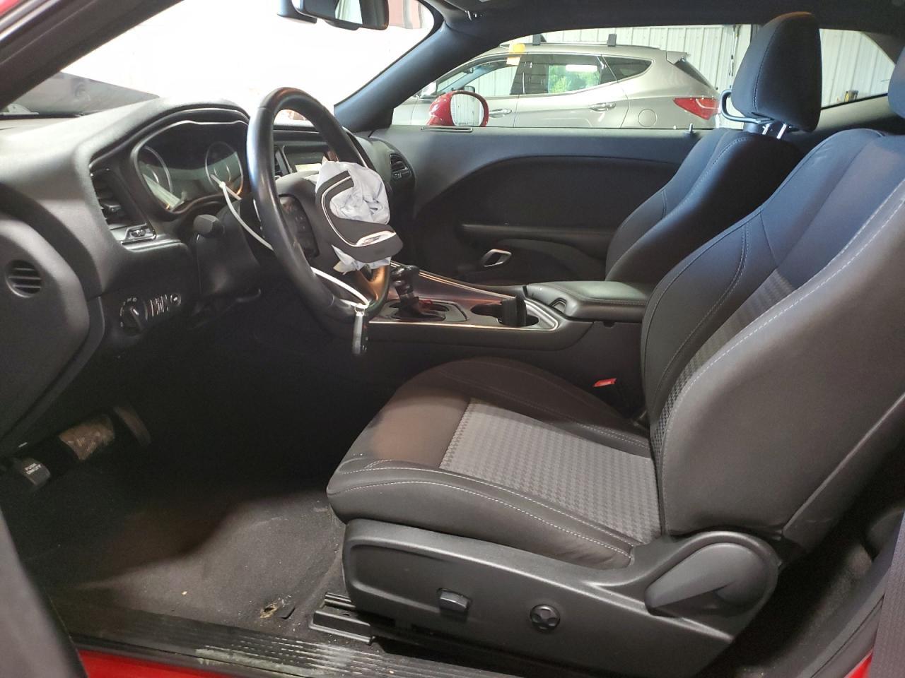 2015 Dodge Challenger Sxt - Image 7