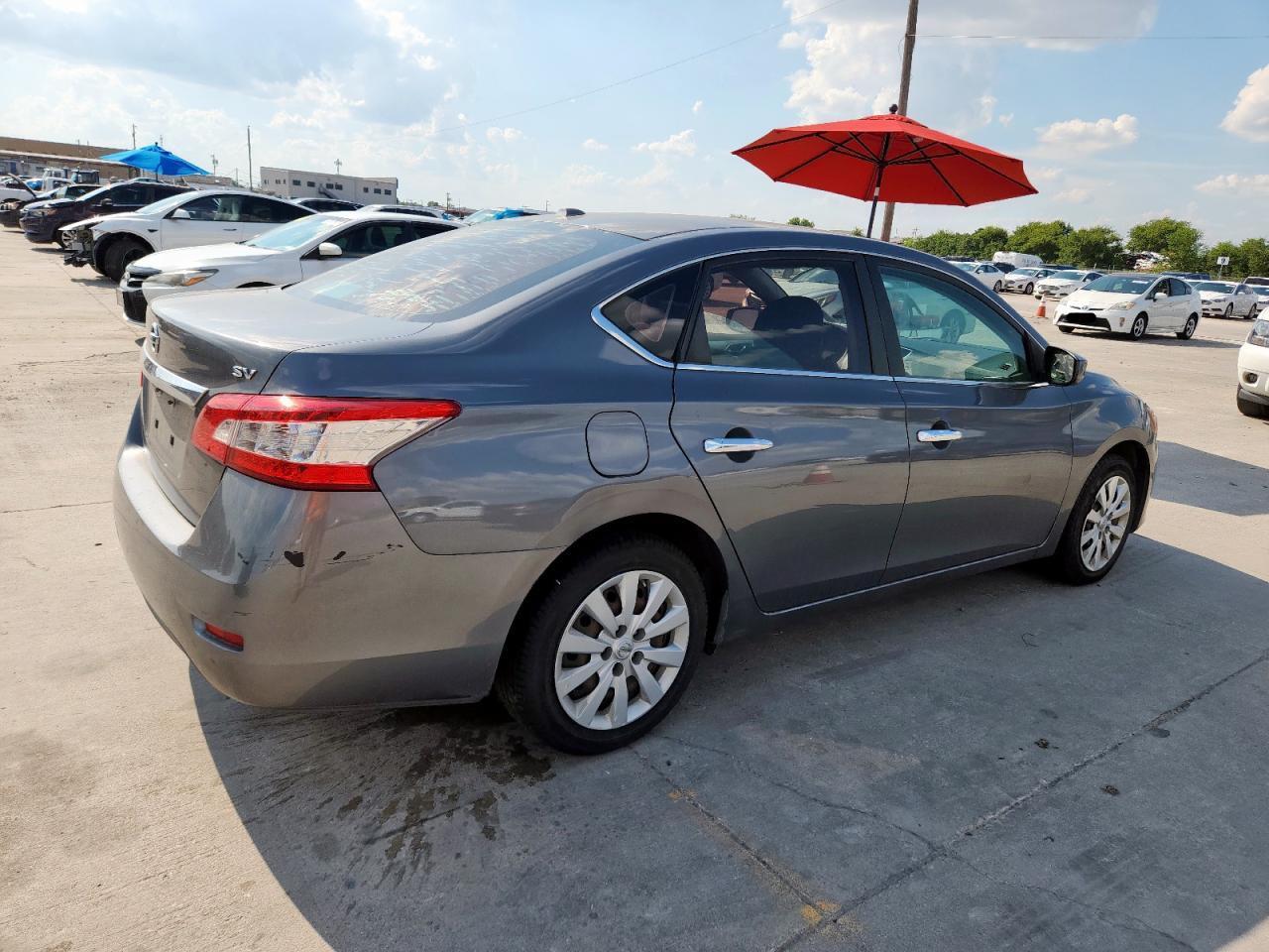 2015 Nissan Sentra S - Фото 3