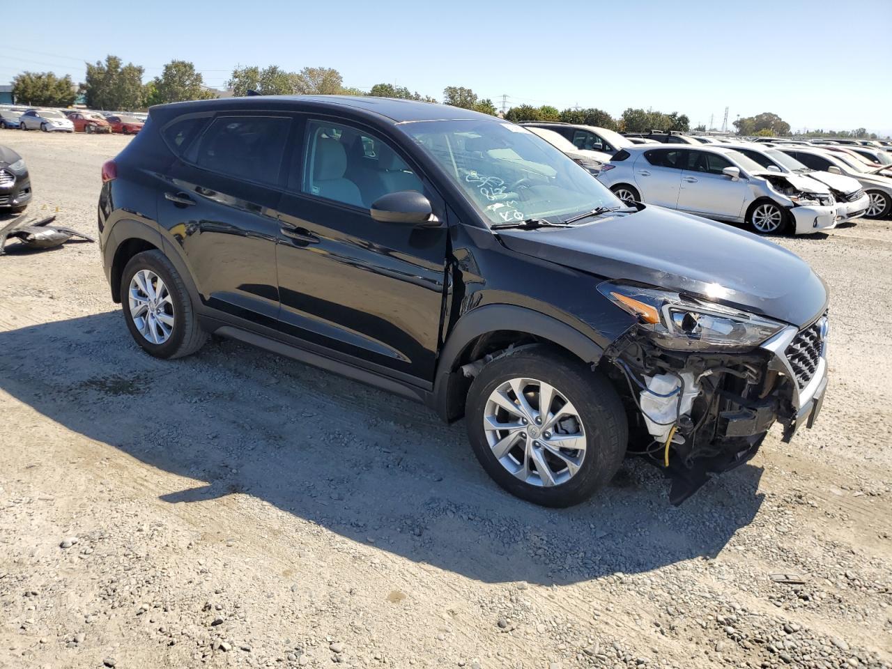 2021 Hyundai Tucson Se - Фото 4