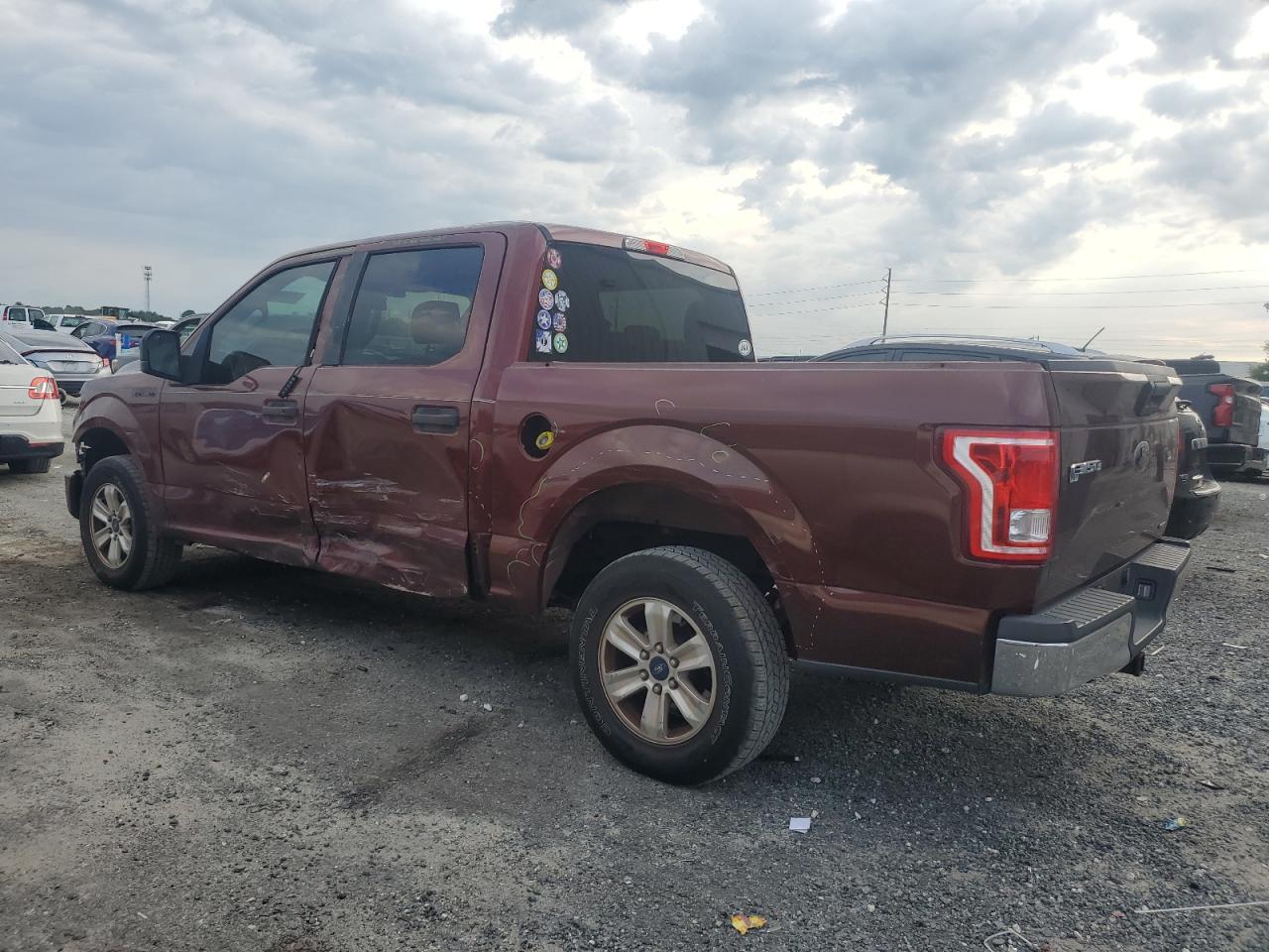 2016 Ford F150 Supercrew - Фото 2