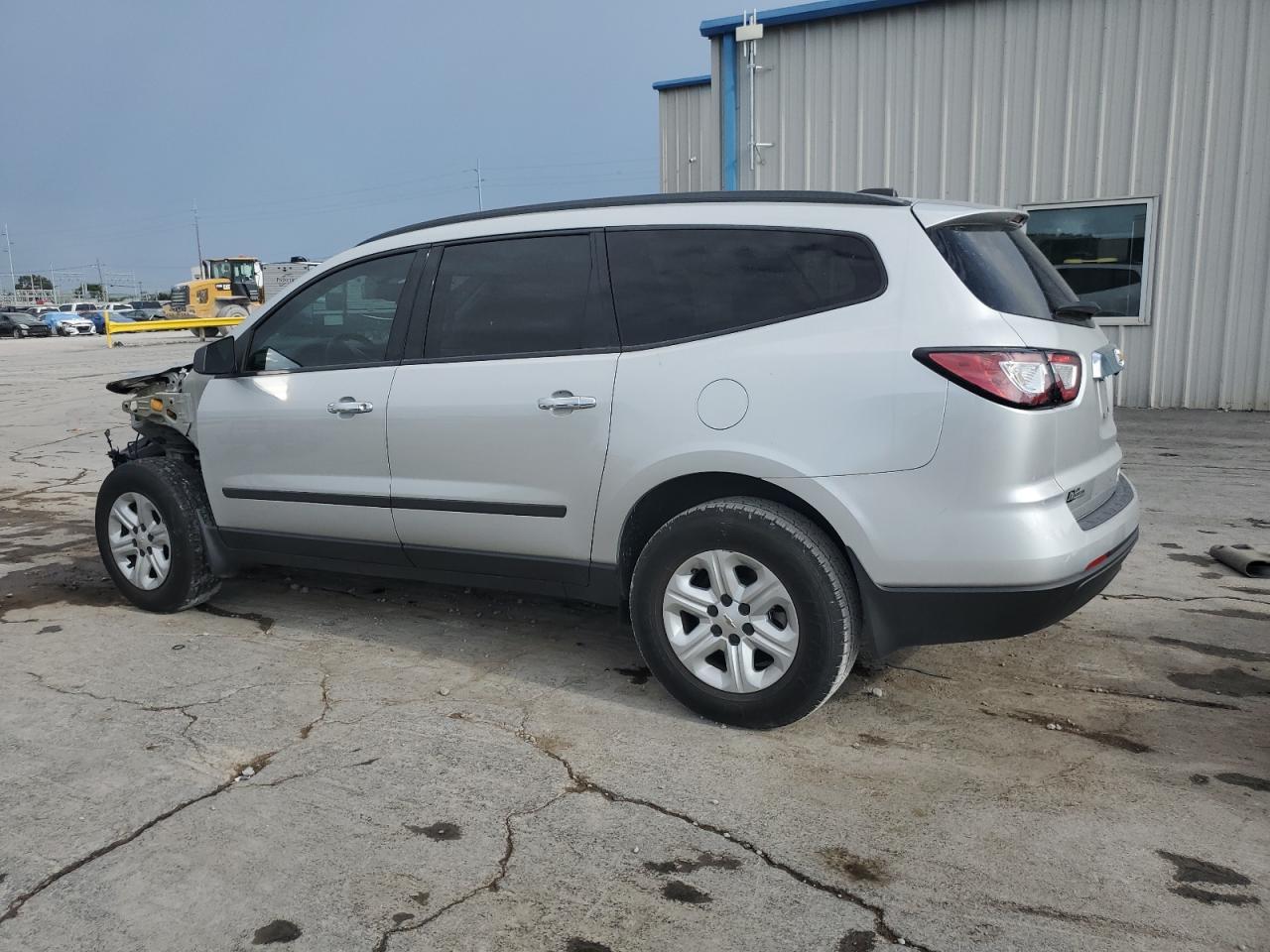 2016 Chevrolet Traverse Ls - Image 2