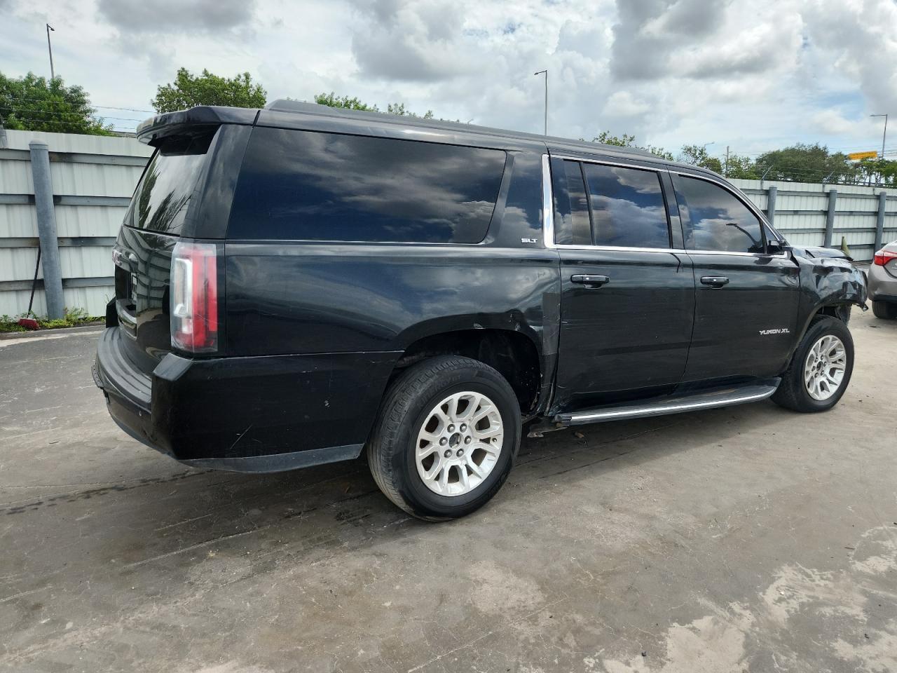 2019 GMC Yukon Xl K1500 Slt - Фото 3
