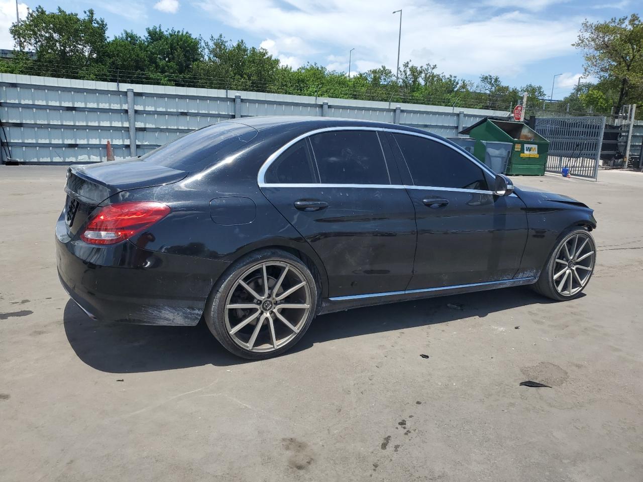 2015 Mercedes-Benz C 300 - Image 3