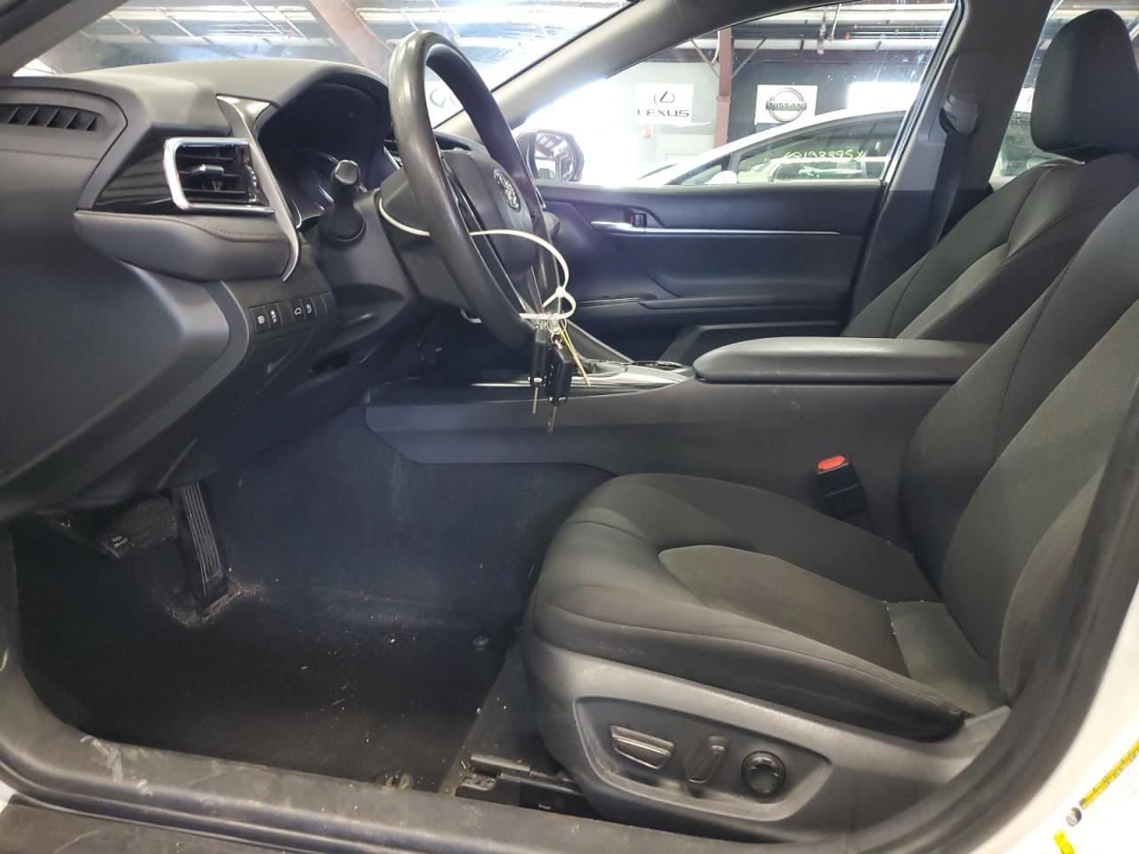 2018 Toyota Camry L - Фото 7