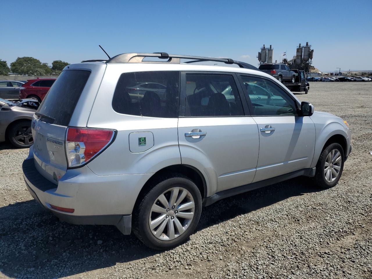 2011 Subaru Forester 2.5X Premium - Image 3