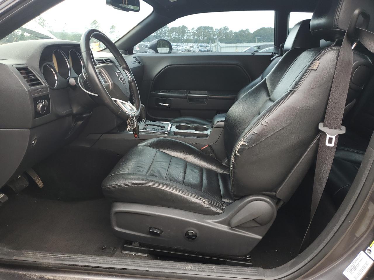 2014 Dodge Challenger Sxt - Image 7