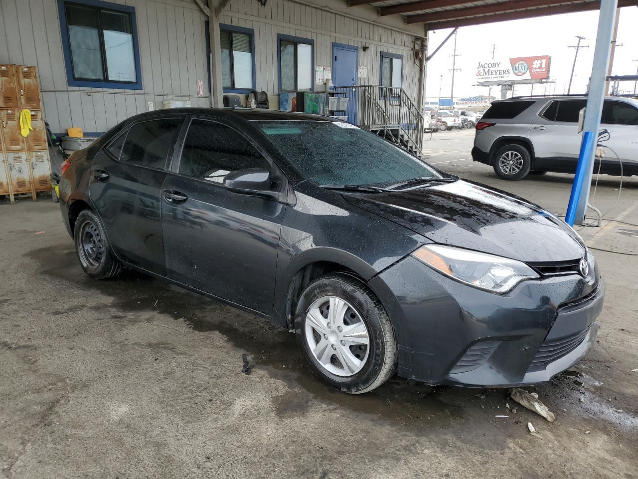 2014 Toyota Corolla L - Image 4