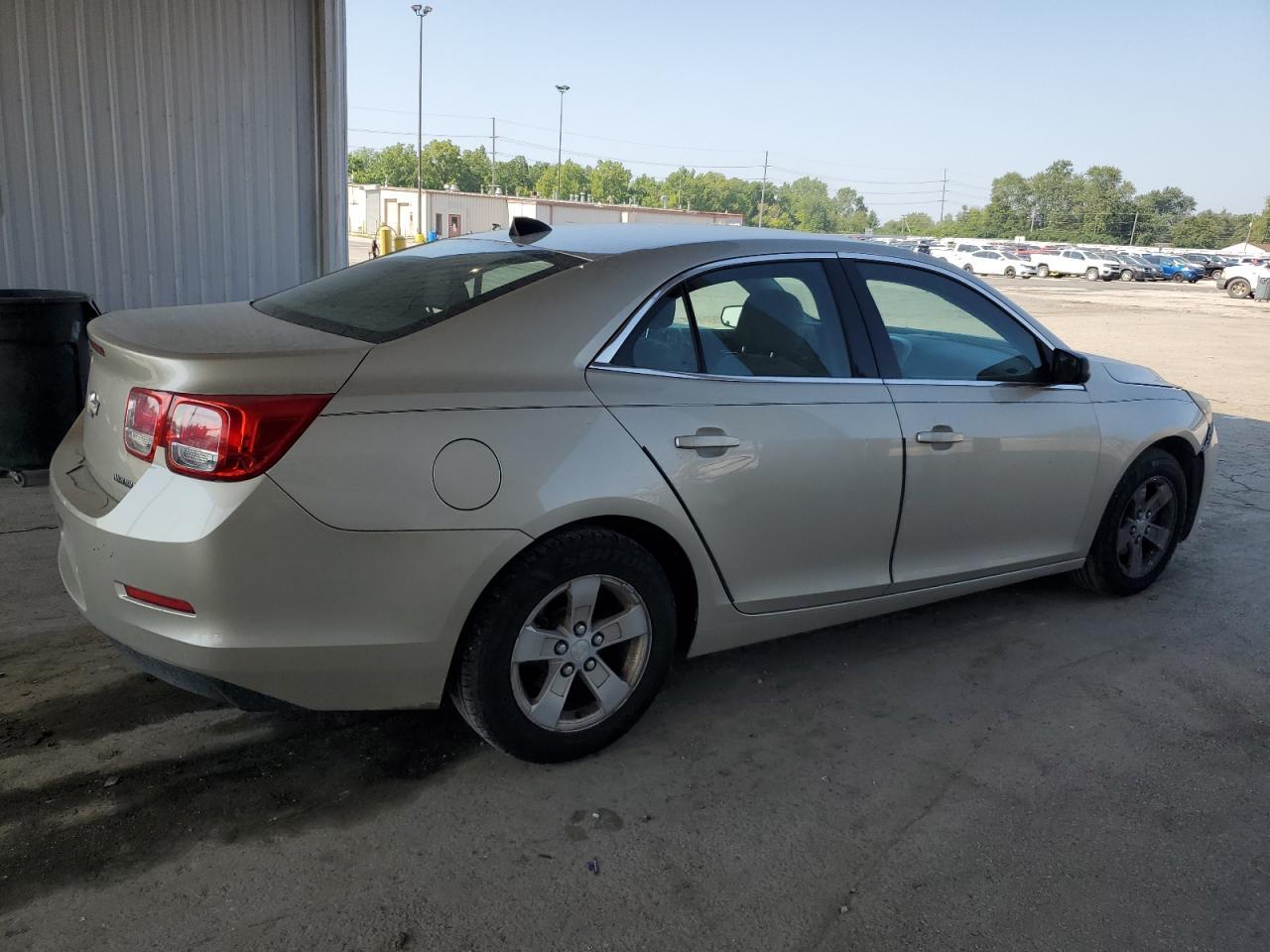2013 Chevrolet Malibu Ls - Фото 3