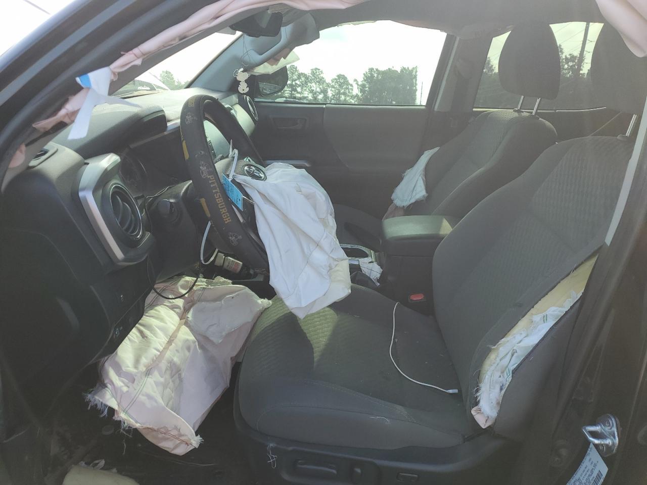 2022 Toyota Tacoma Double Cab - Image 7