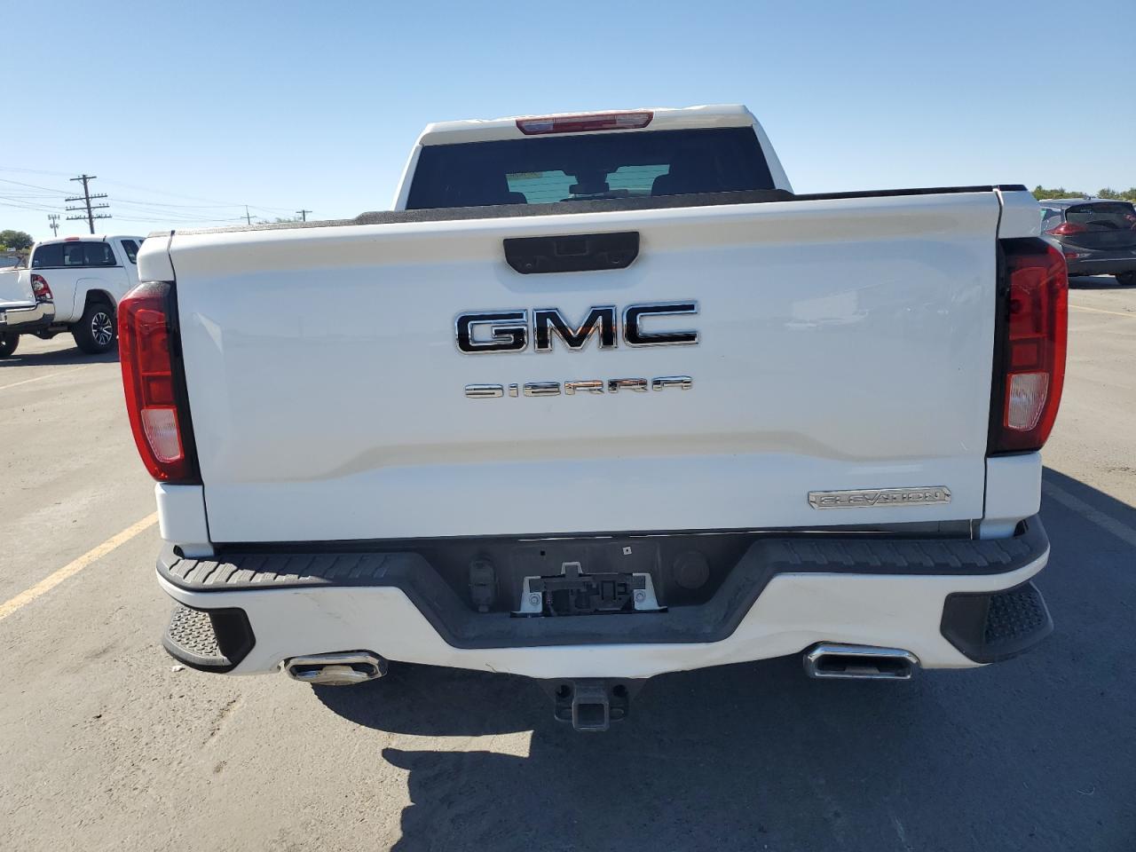 2023 GMC Sierra K1500 Elevation - Фото 6