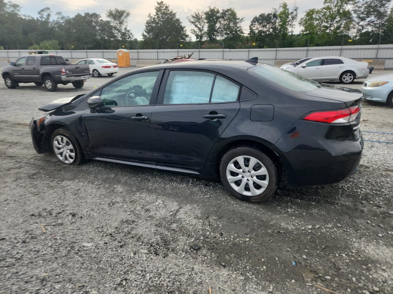 2022 Toyota Corolla Le - Фото 2