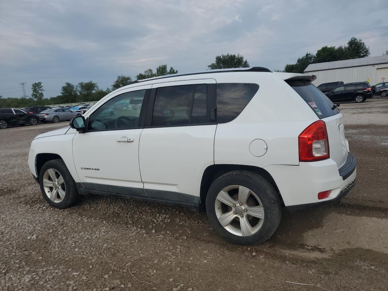 2011 Jeep Compass Sport - Фото 2