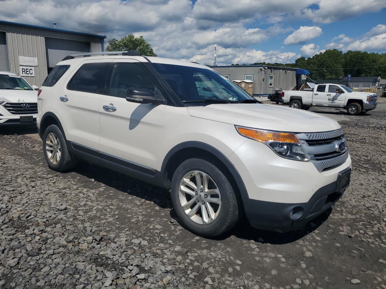 2014 Ford Explorer Xlt - Image 4
