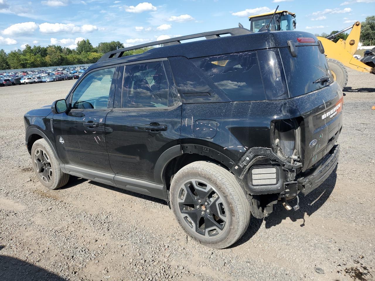 2024 Ford Bronco Sport Outer Banks - Фото 2