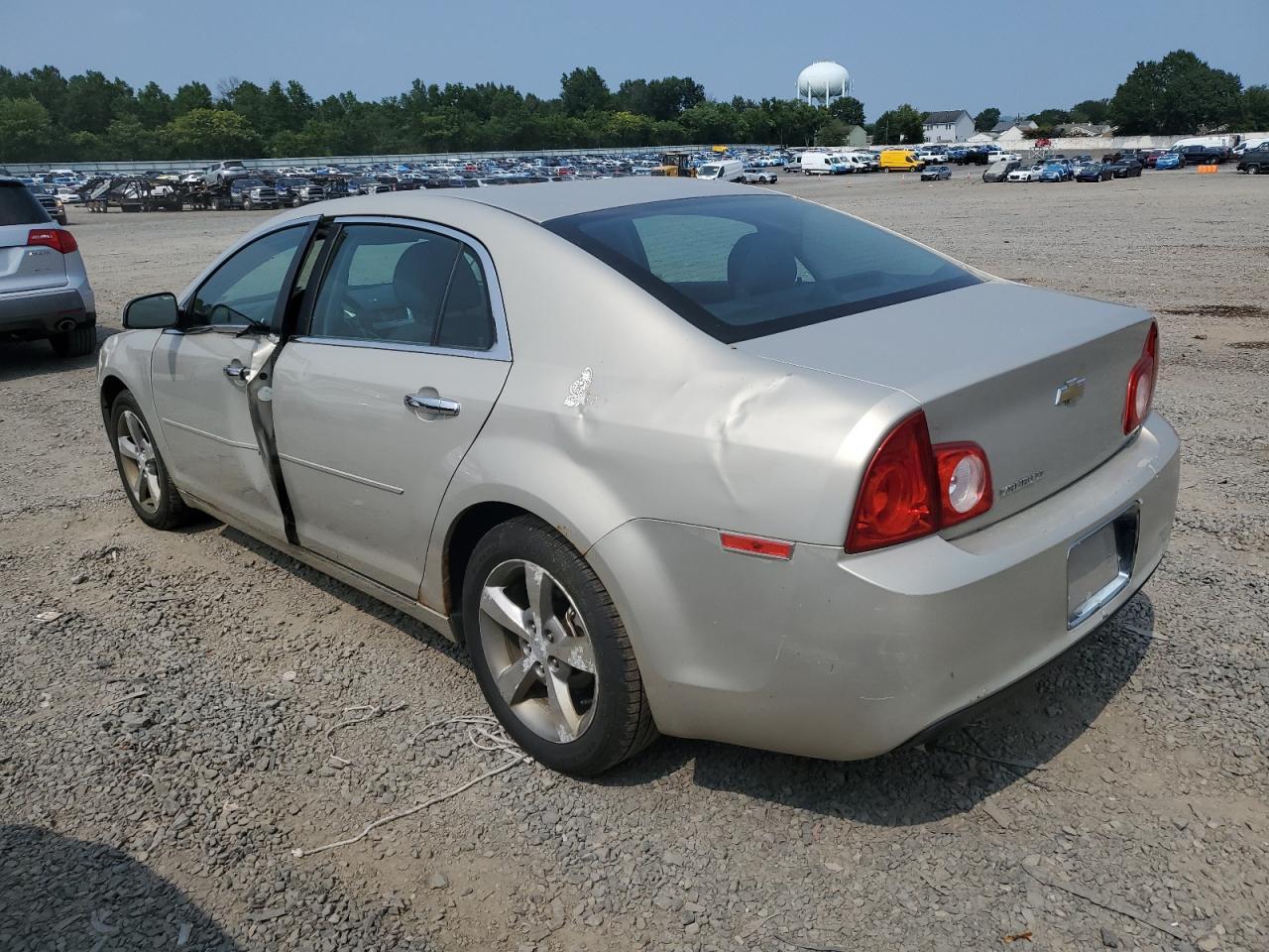 2012 Chevrolet Malibu 1Lt - Image 2