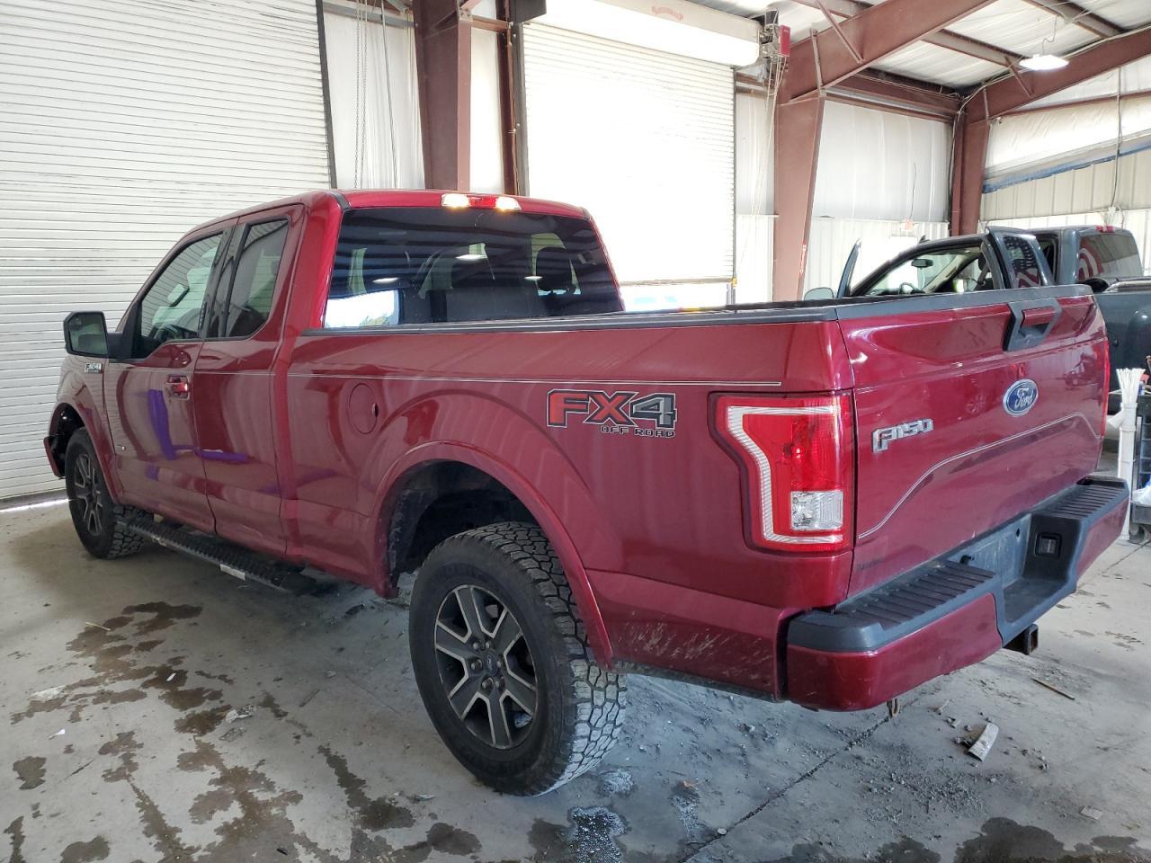 2015 Ford F150 Super Cab - Фото 2